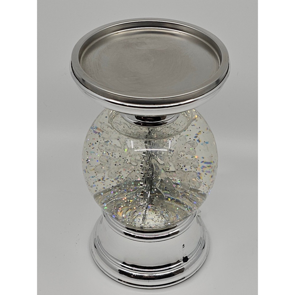 Bath & Body Works Snowflake Water Globe 3-Wick Candle Pedestal Silver Light Up